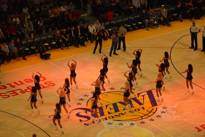 精心设计与 精心设计与