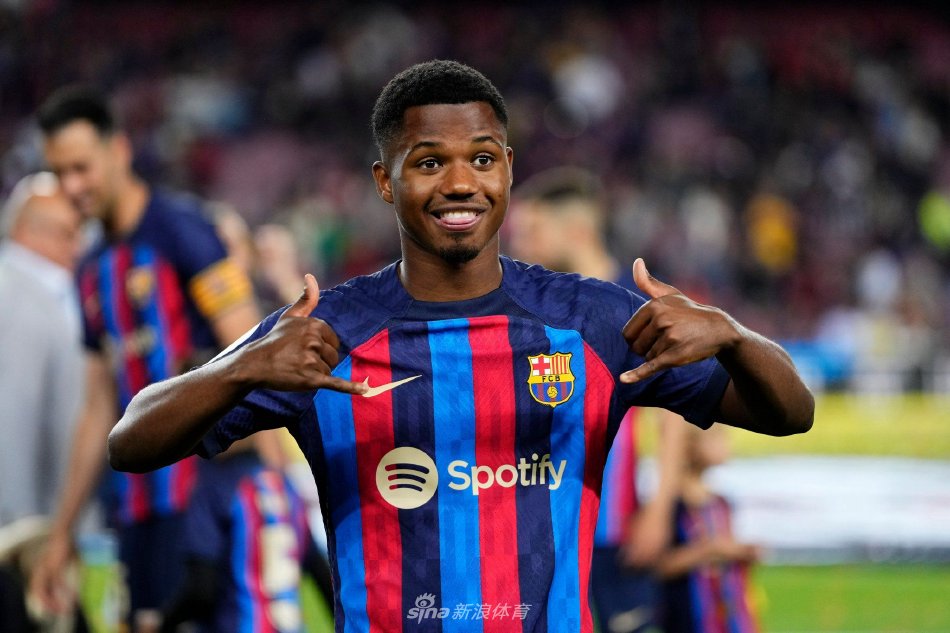 故失去了腿 故失去了腿